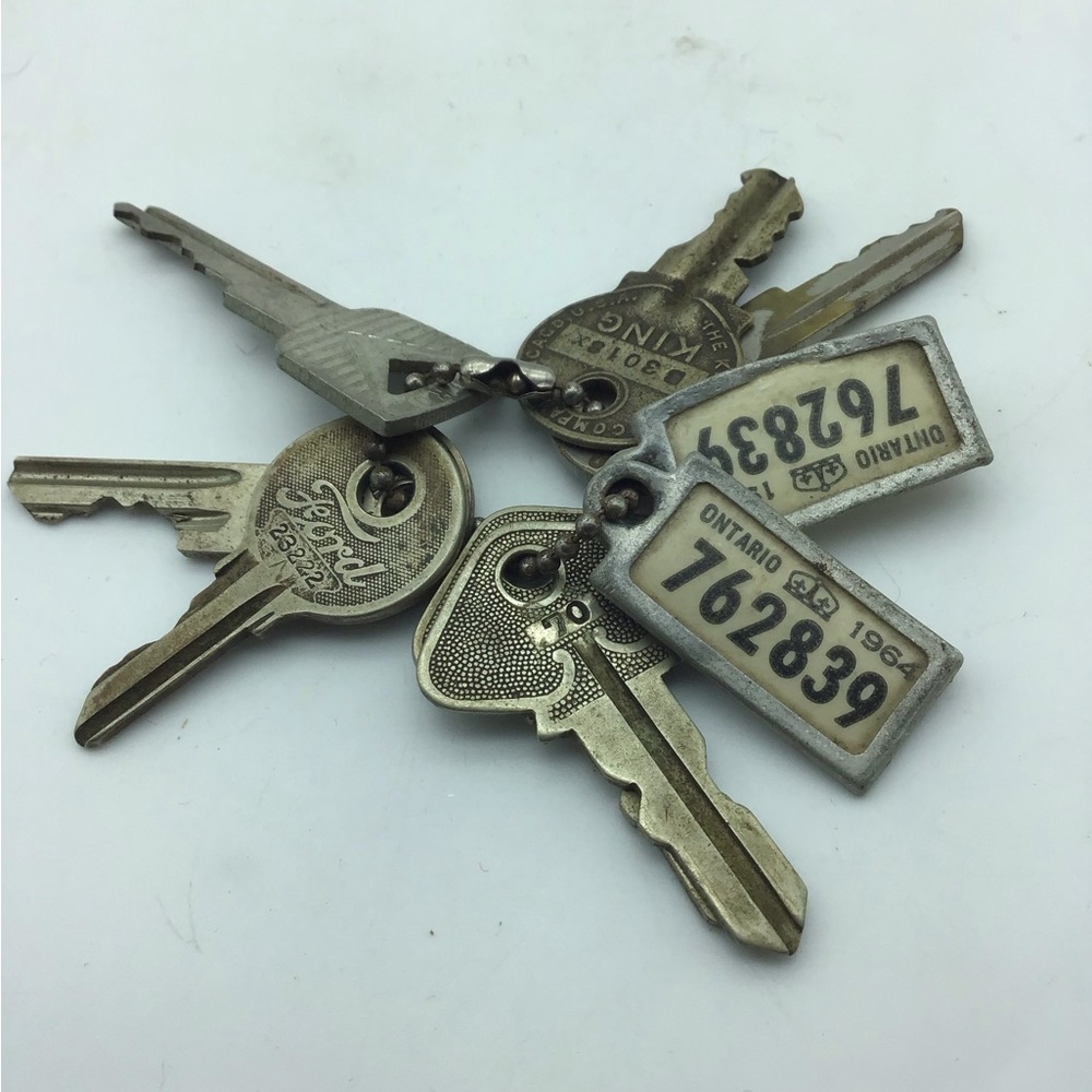 Vintage Keys,Automobile key